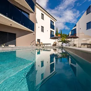 Aurea De Luxe Apartment